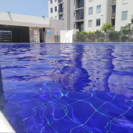 Parques De Bolivar La Sierra, Apartamento De 3 Habitaciones